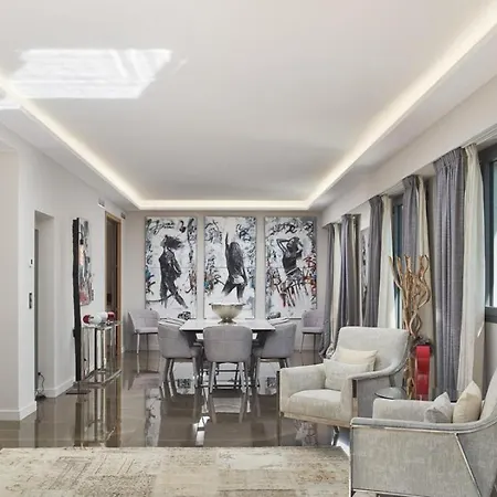Port View Apartment